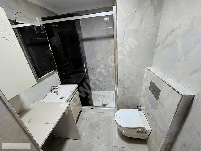 Ümraniye İstiklal mahallesi satılık 3+1 yüksek giriş daire