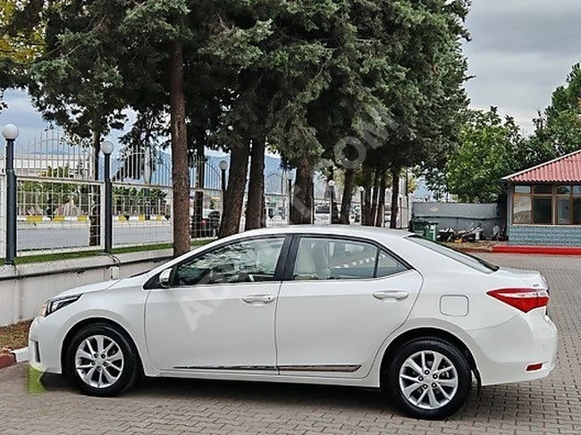 Corolla 1.6 Advance car, model 2015 - 66,000 km - automatic