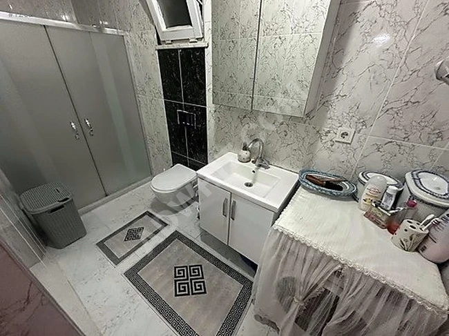 YAĞIZ GAYRİMENKUL'DEN ADİL MAHALLESİ SATILIK 85 M2 ARA KAT