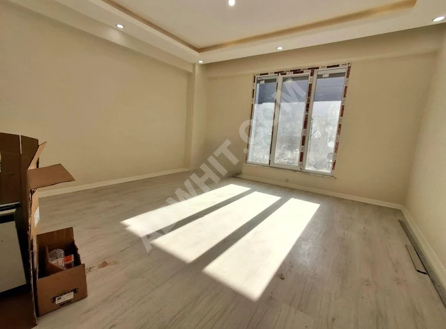 New 2+1 apartment with an area of 80 square meters for sale in SEFAKÖY, KEMALPAŞA neighborhood.