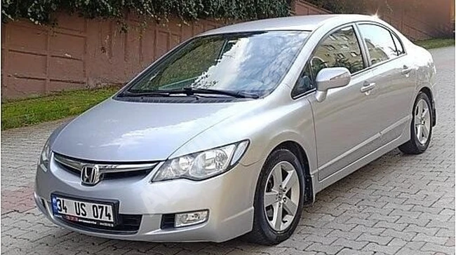 HONDA CIVIC 1.6i VTEC car, model 2009, petrol, automatic, premium, 122,000 km