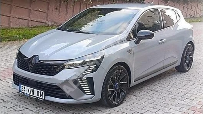 2023 RENAULT CLİO 1.0 TCE BENZİNLİ OTOMATİK ALPİNE HATASIZ