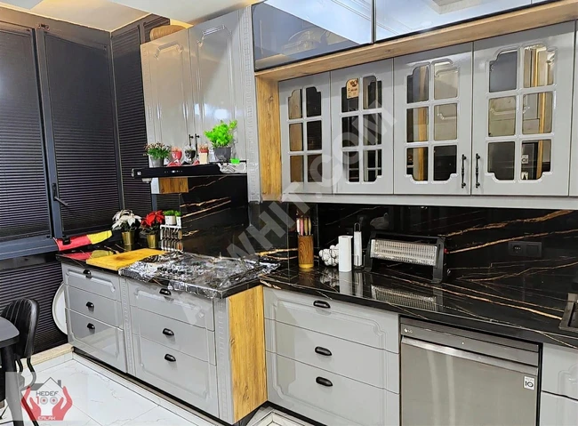 BAŞAKŞEHİR*5+1* İSKANLI, KAT MÜLKİYETLİ ACİL SATILIK DAİRE!