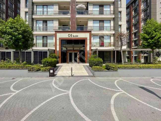 BEYLİKDÜZÜ ADNAN KAHVECİ KALEKENT 2 SİTESİ SATILIK 2+1 /FOR SALE