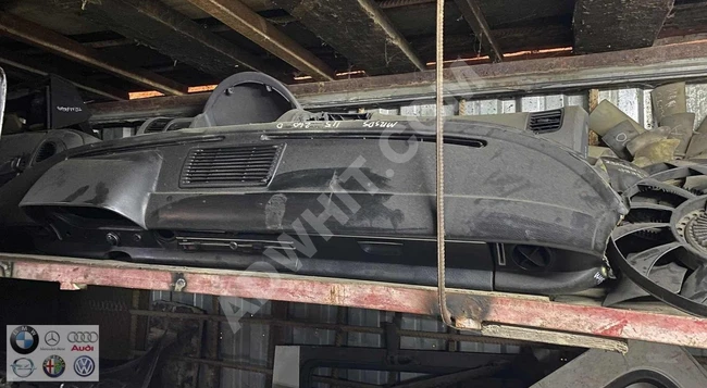 MERCEDES W115/W116 complete dashboard (original) used