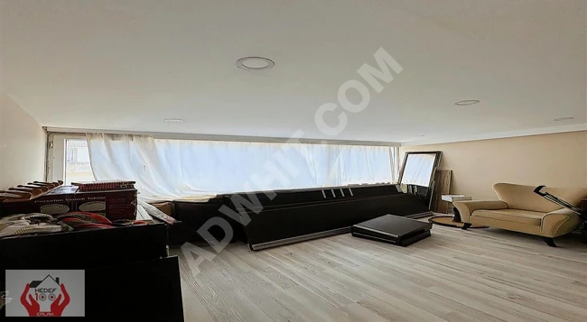 KİRAÇ BÖĞÜRTLEN SOKAKTA KOMPLE SATILIK BİNA YATIRIMLIK FIRSAT