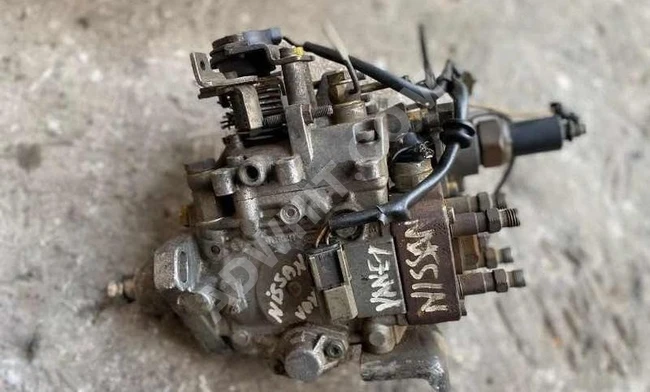 NISSAN VANETTE 2.3 fuel pump (original) used