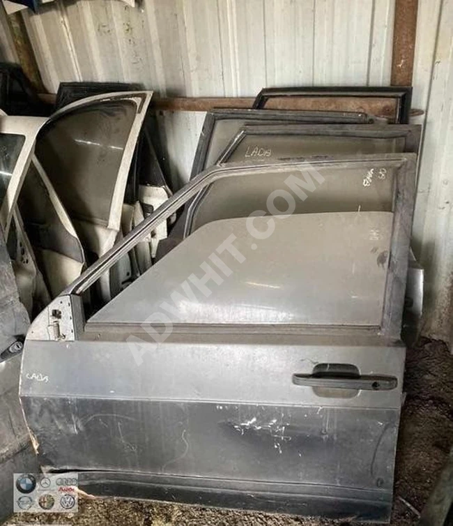 LADA SAMARA used left front door