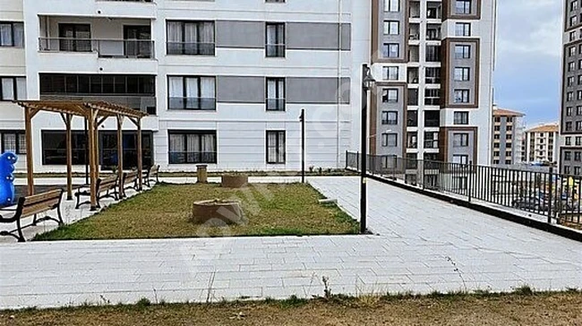 KAYAŞEHİR 22. BÖLGE ARAKAT 1+1 TAPULU DAİRE 4150000 TL