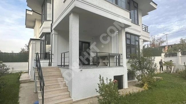 SİLİVRİ ÇANTADA 500 M2 ULTRA LÜX 7+2 SATILIK VİLLA