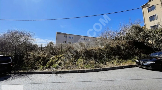 SARIYER TARABYA DA SATILIK ARSA 750M2