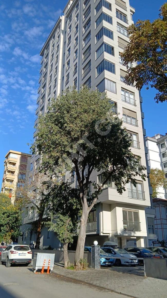 Erenköy Fırın Sokak’ta Marmara’ya Yakın 3+1 Satılık Daire