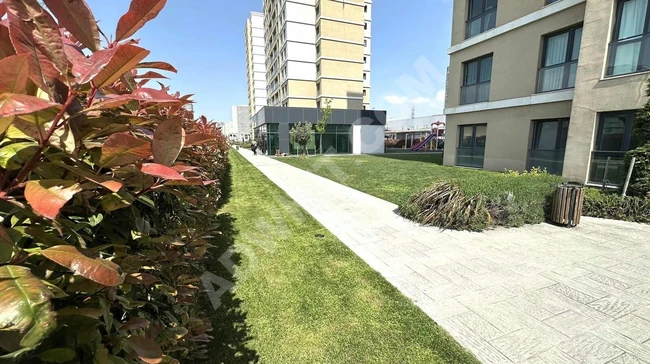 ONUR PARK LİFE SİTESİNDE SIFIR 2+1 GİRİŞ KAT 154 M2 DAİRE