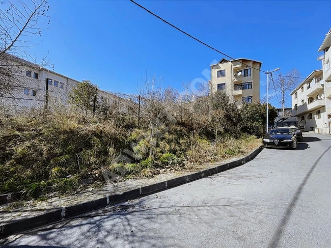 SARIYER TARABYA DA SATILIK ARSA 750M2