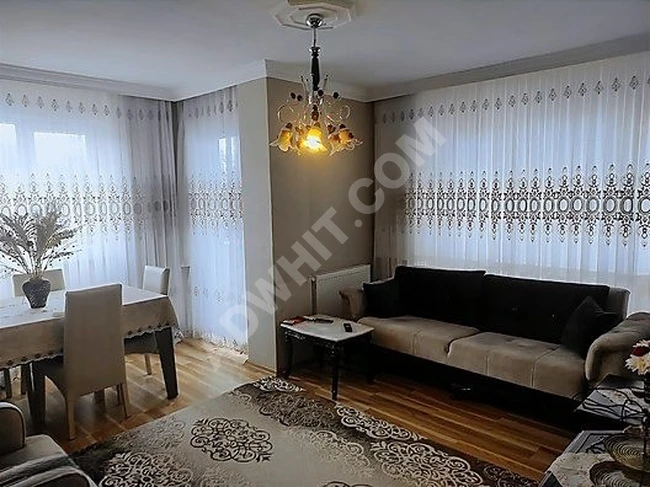 ARNAVUTKÖY TAŞOLUK İSTANBUL SİTESİ ARAKAT SATILIK 3+1 DAİRE