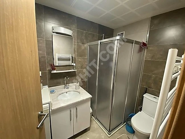 24.BÖLGE CADDE CEPHE ARAKAT 2+1 SATILIK 6500000 TL