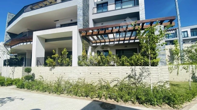 Full 0 Eşyalı 155 m² Teraslı Sitedeki En Geniş 2+1'lerden