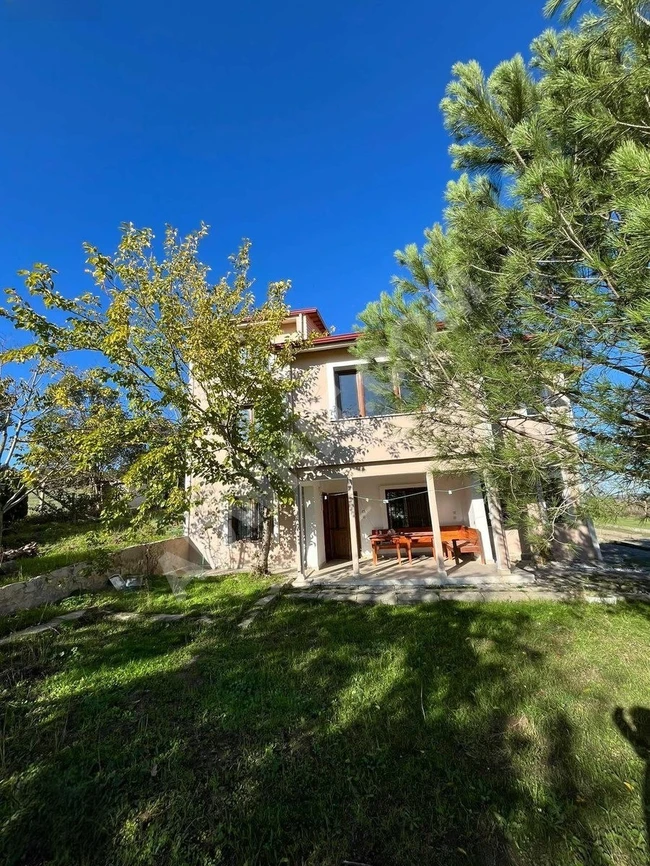 Independent villa with a 5+2 layout on a 2200 square meter plot in BÜYÜKKILIÇLI.