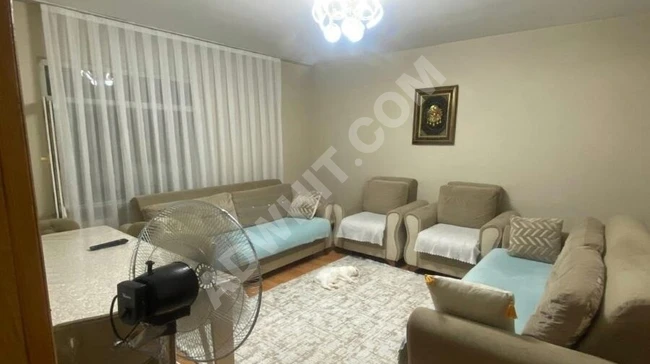 BAĞCILAR GÜNEŞLİ HÜRRİYET MAHALLESİNDE SATILIK 2+1 DAİRE