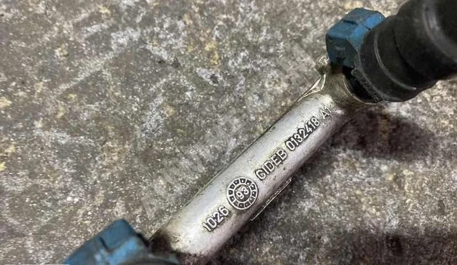 RENAULT gasoline fuel injector & injector set (Original) 0132418A1