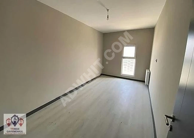 Deniz manzara Sıfır 1+1 metrobüse 1 dakika yürüme mesafesi