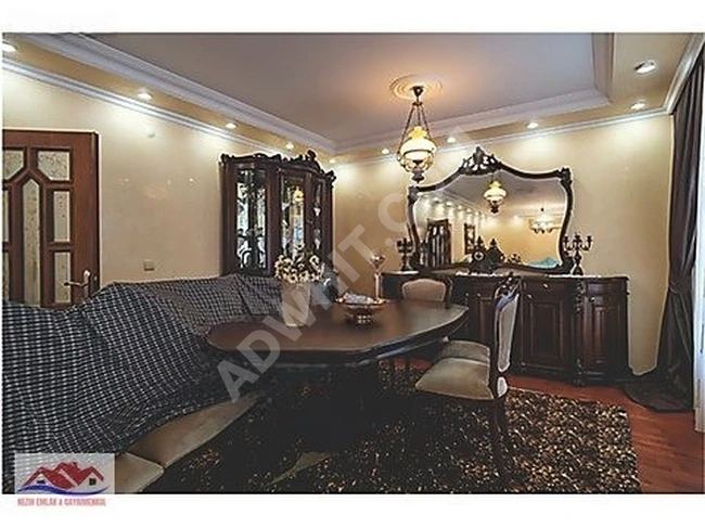 Corner villa for urgent sale in 4. ETAP