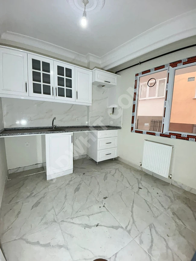 İstanbul'da yeni metroya yakın, uygun fiyata acil satılık dubleks.