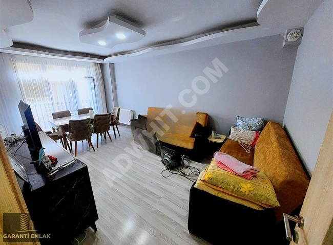 شقة 2+1 بمساحة 85 متر مربع وبشرفة في موقع مركزي بحي KEMALPAŞA ، مدخل مرتفع.