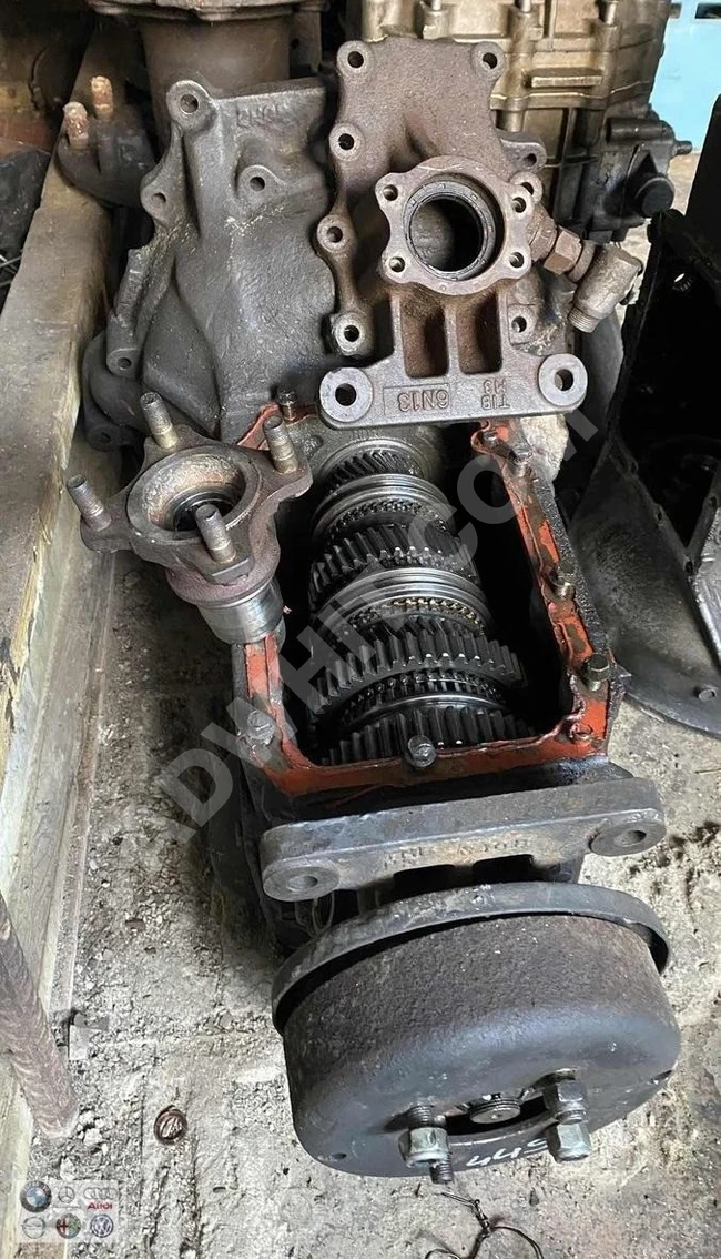 Used MITSUBISHI 449/HD35 transmission spare parts