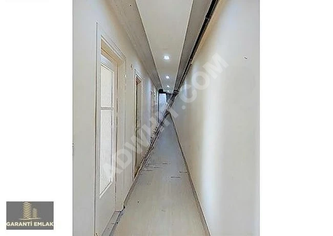 شقة 2+1 بمساحة 90 متر مربع طابق وسط مع موقف سيارات ومصعدين