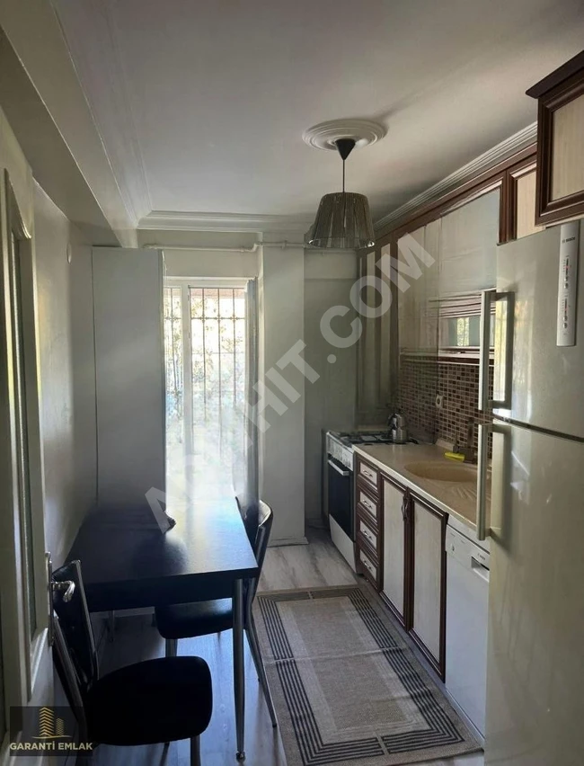 شقة 2+1 بمساحة 80 متر مربع، مدخل مرتفع، واجهة أمامية مفتوحة، في FEVZİÇAKMAK