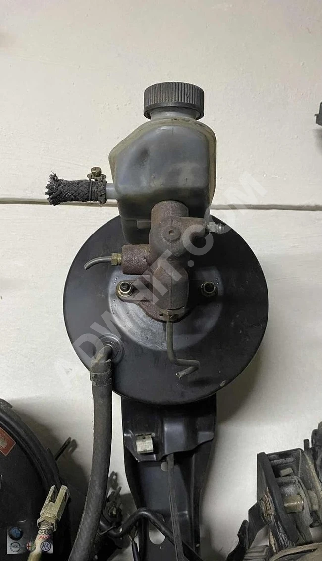 MAZDA E2200 front central brake & WESTINGHOUSE (original) used