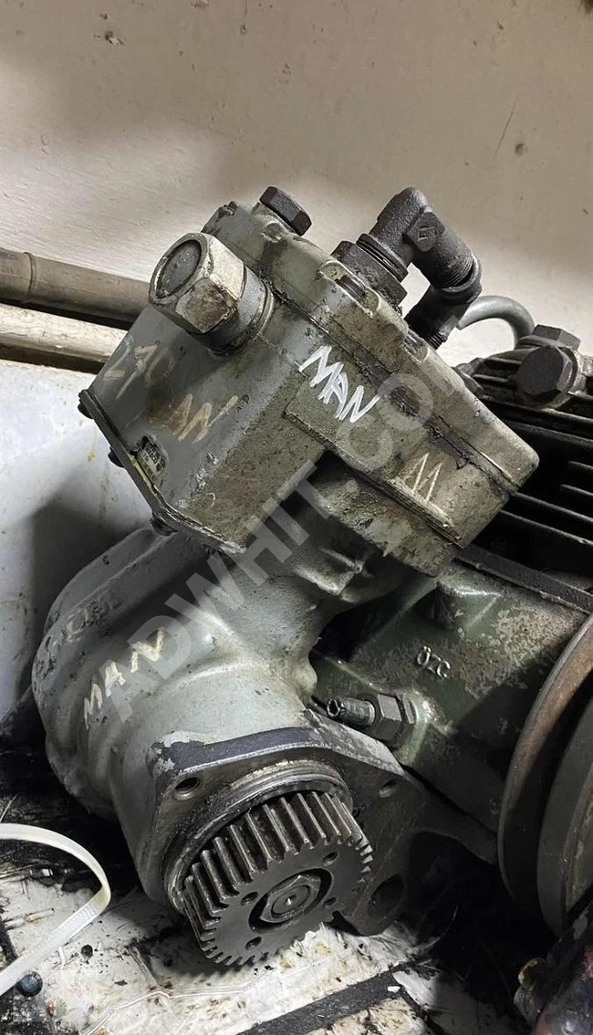 MAN/HIEX 270 air compressor (original) used