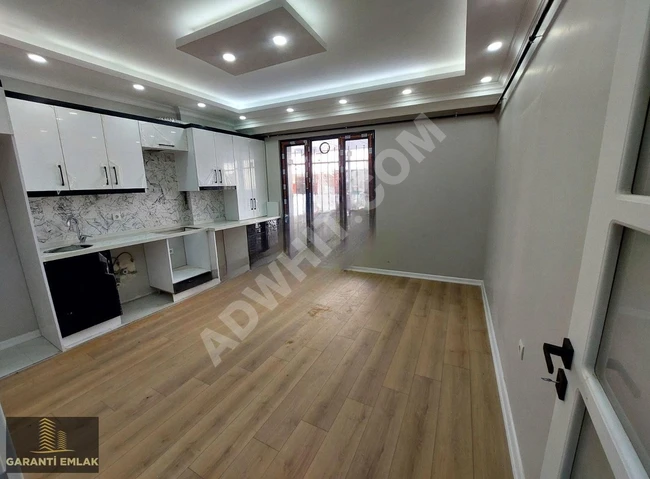 شقة جديدة للبيع مع موقف سيارات، 2+1، 70 متر مربع، طابق أرضي، في YEŞİLOVA