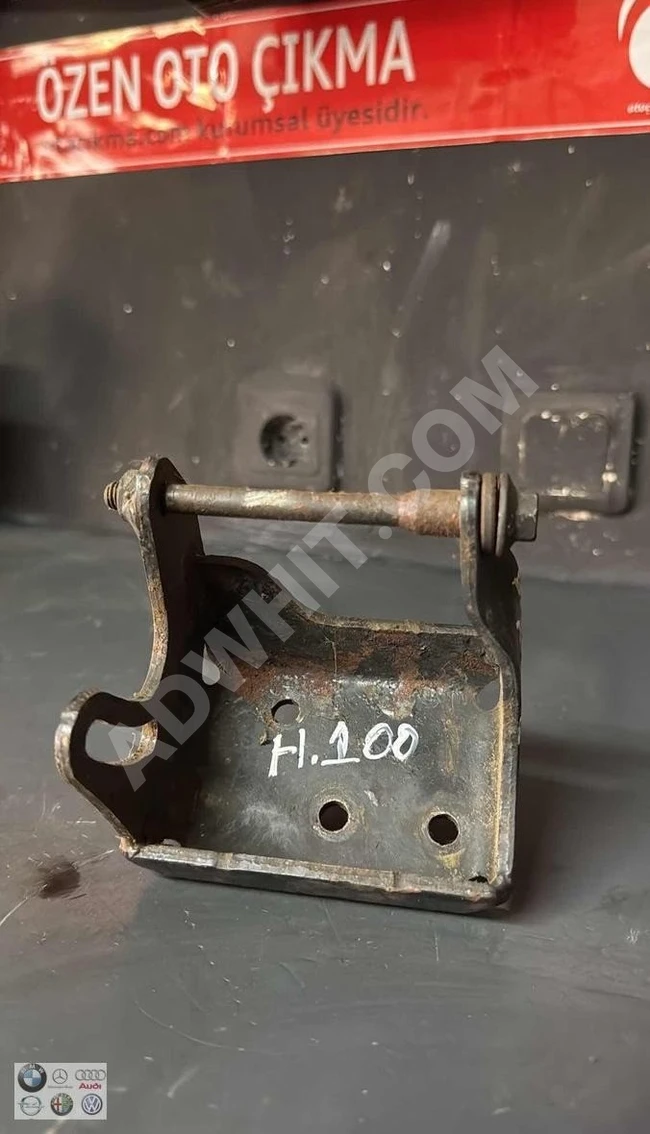 HYUNDAI H100 power steering pump mount (Original)