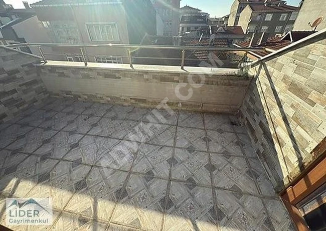 LİDER'den YEŞİLOVA E5 YAKIN YENİ BİNADA 3+1 165m² DUBLKES