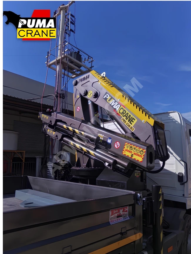 PUMACRANE KATLANIR BOMLU KAMYON VİNÇLERİ