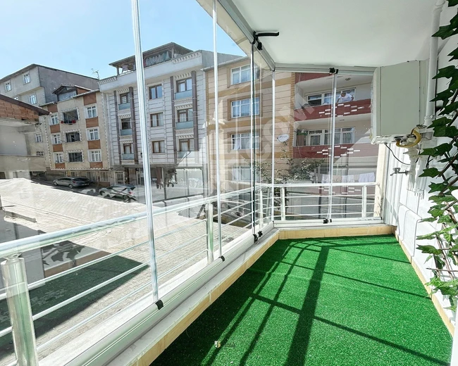 İstanbul'da metrobüse yakın, acil satılık 2+1 daire. Fiyatı çok cazip.