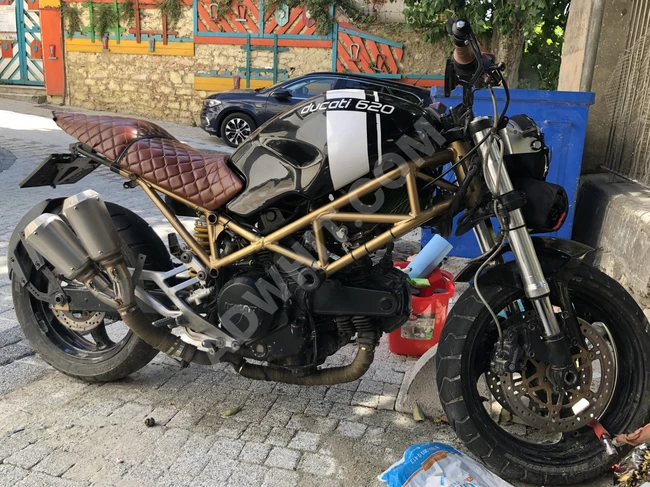 Ducati Monster 620 motor 2005 model