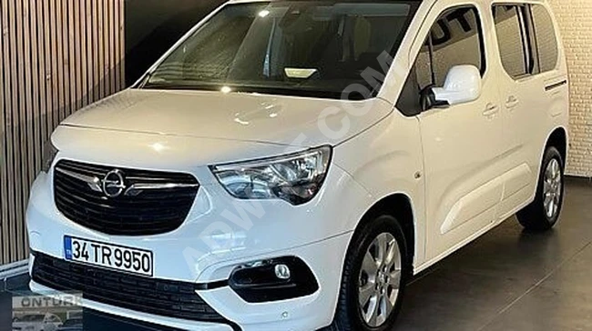 سيارة OPEL COMBO 1.5CDTI 130HP ULTİMATE موديل 2019 بقوة 130 حصان أوتوماتيك بسقف زجاجي