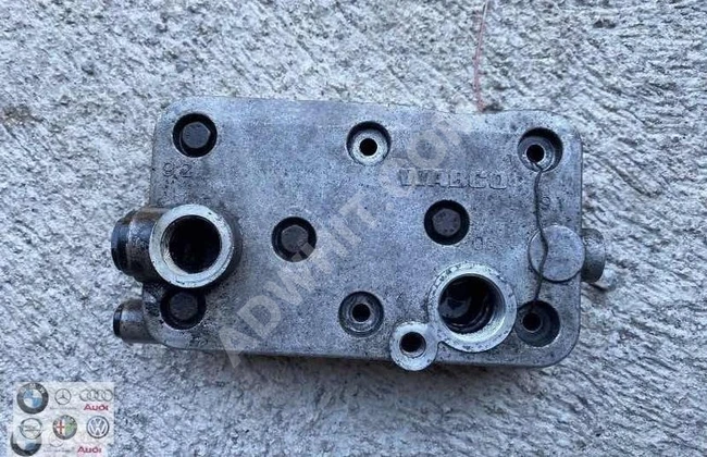 Air compressor cover MERCEDES 4571306815 (original) used