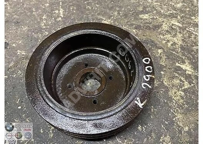 KIA K2900 crankshaft pulley (original) used