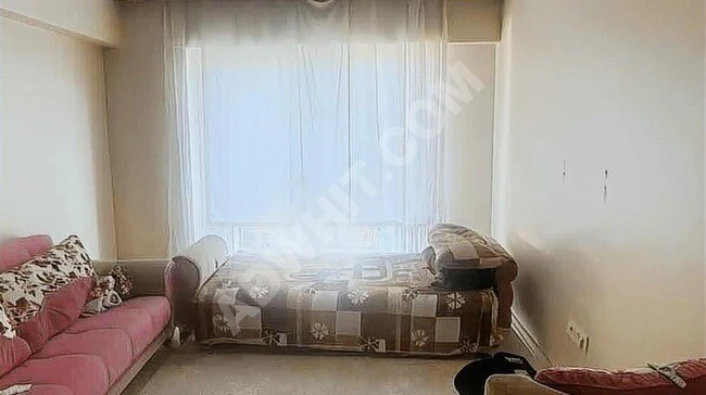 CUMHURİYET MAHALLESİNDE SATILIK 1+0 ARA KAT DAİRE