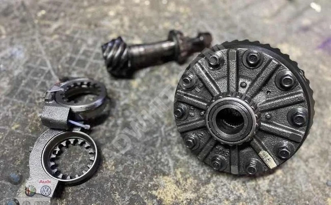 MAZDA E2200 differential gears (Original) used