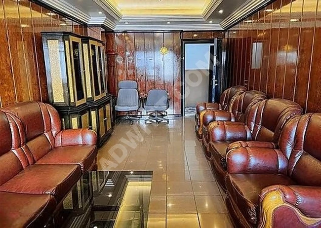 SEFAKÖYDE ANA CADDEYE CEPHE EŞYALI 30m2 BÜRO OFİS