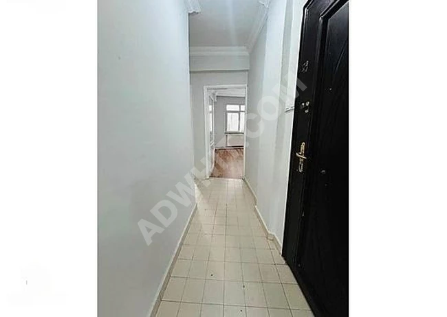 YEŞİLOVA'DA KİRALIK 2+1 90m2 2.KAT İÇİ SIFIRLANDI CADDE ÜSTÜ