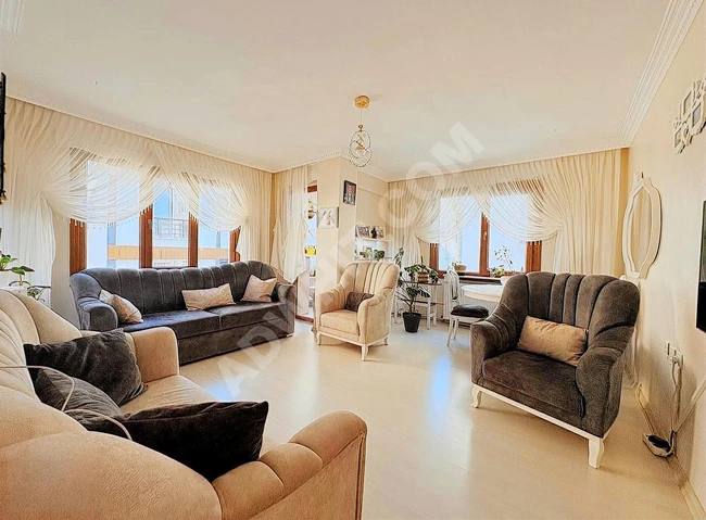 GÜLTEPE'DE EN İDDALI HİSSELİ DAİRE 90m2 2+1 İÇİ YAPILI KÖŞECEPHE