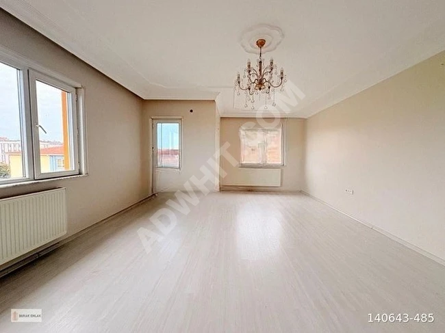 GÜLTEPE’DE SATILIK 3+1 EMSALSİZ 150m2 SİTE OTOPARK ASANSÖR ÖN CEPHE METROBÜS DİBİ FIRSAT