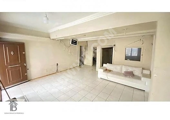 SEFAKÖY'DE KİRALIK DÜKKAN DÜZ GİRİŞ 65m2 METROBÜS BELEDİYE DİBİ