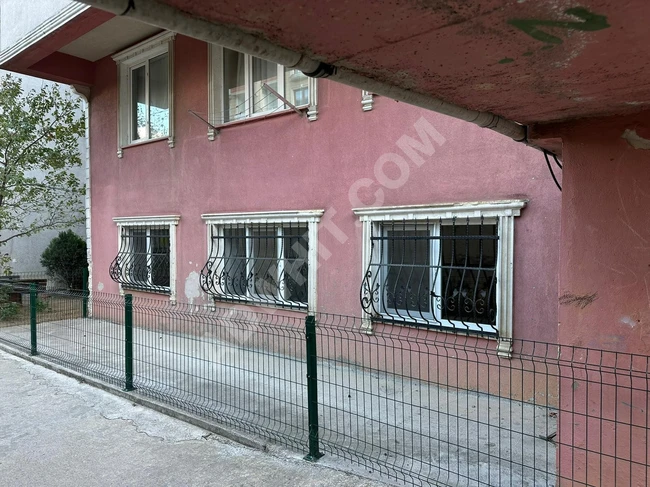 PENDİK ESENLERDE SİTE İÇERİSİNDE BAHÇE KATI SATILIK DAİRE